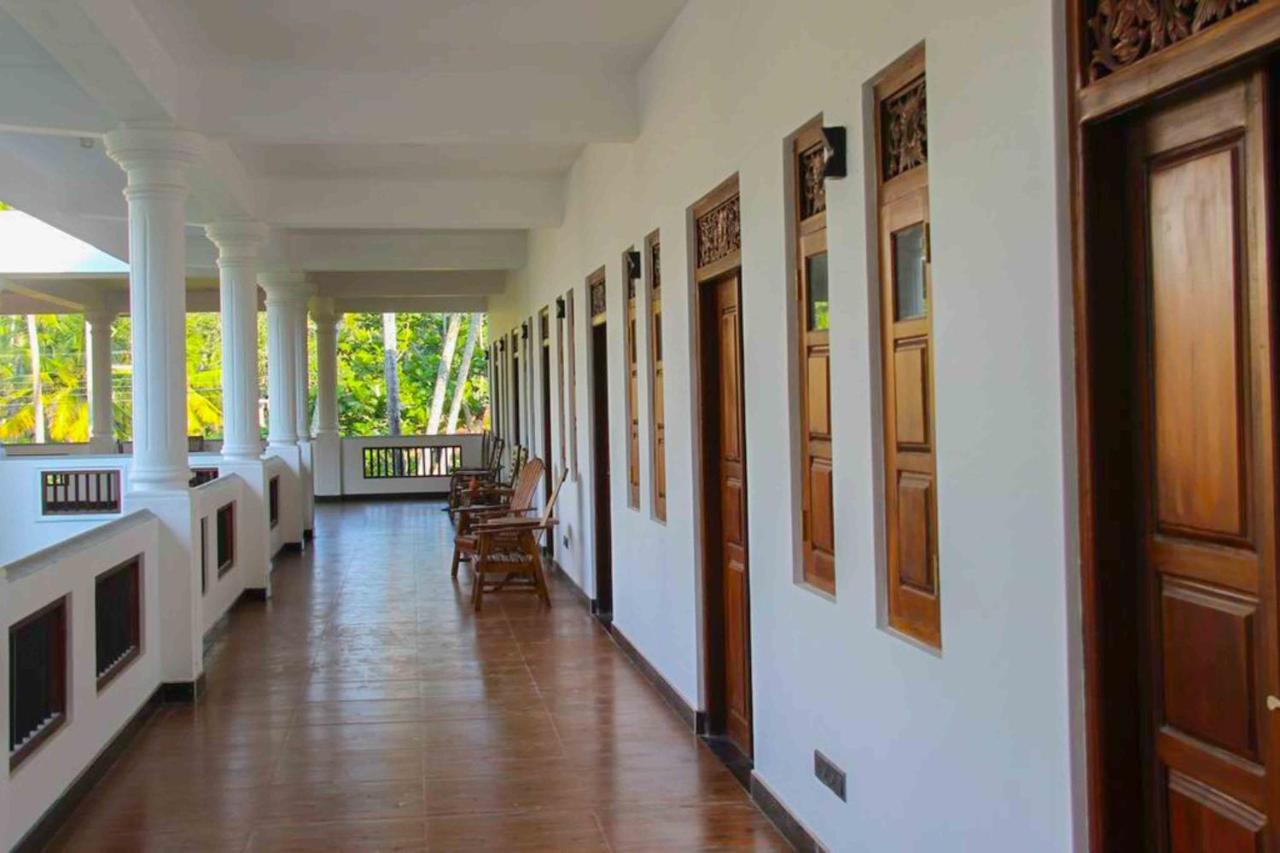 Hotel Indigo Unawatuna Buitenkant foto